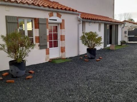   Charmante maison de particuliers � particuliers Maison - 4 pi�ce(s) - 105 m�