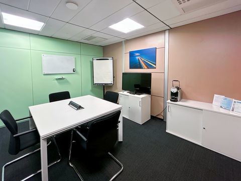 Tr&egrave;s grand bureau &agrave; Lyon Vaise Verrazzano 4206 69009 Lyon