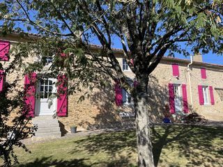  Maison � vendre 8 pi�ces 251 m�