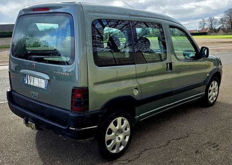 Peugeot Partner 2.0 HDi Ushua&iuml;a Grand Raid 2004 occasion Chaufour-l&egrave;s-Bonni&egrave;res 78270