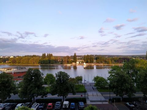   La plus belle vue de Vichy en 3 P Terrasse ! Appartement - 3 pi�ce(s) - 70 m�