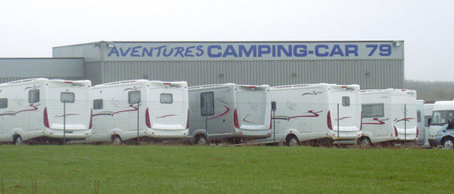 AVENTURES CAMPING CAR 79<br>SARL TOUZALIN, concessionnaire 79