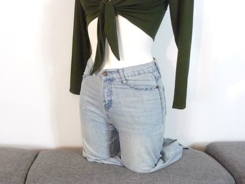 Pantalon/ Jean Bleu Clair l�g�rement Evas�- Taille 26-Lynne 8 Paris 15 (75)