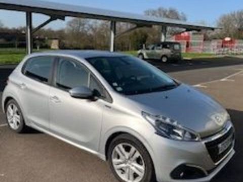 Peugeot 208 PureTech 82ch S&S BVM5 Signature 2018 occasion Vair&eacute; 85150