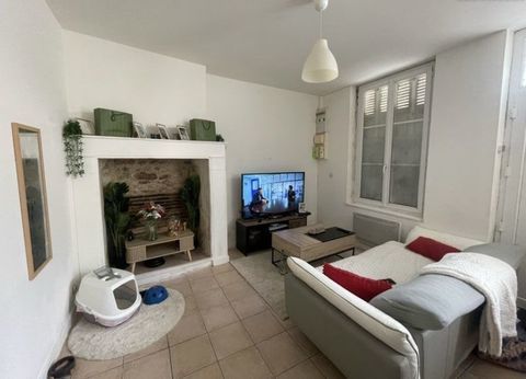   Appartement T2, hyper centre Bl�r�, disponible rapidement Appartement - 2 pi�ce(s) - 40 m�