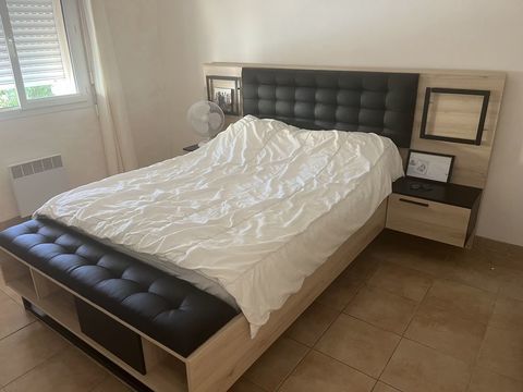 Chambre compl�te 1700 Laurens (34)