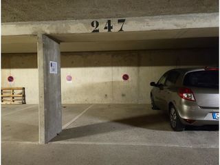  Parking / Garage � vendre 12 m�