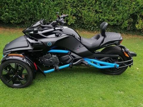 Moto CAN AM 2024 occasion Gac&eacute; 61230