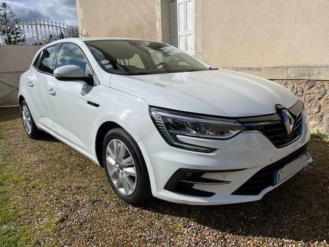Renault Megane IV M&eacute;gane IV Berline Blue dCi 115 - 21B Business 2021 occasion Neuvy-le-Roi 37370