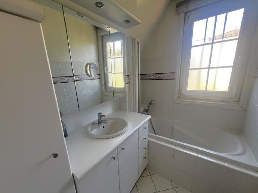 � vendre  Maison �cully (69130)