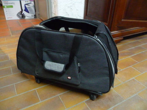 Sac de Transport &agrave; Roulettes CHIEN 30 06160 Juan les pins