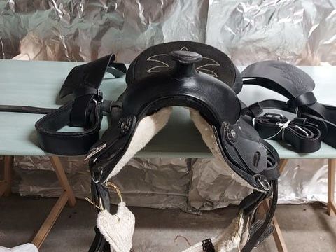Selle western pour poney 350 11500 Quillan