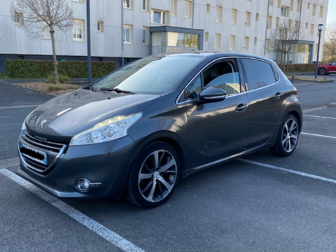 Peugeot 208 1.6 e-HDi 115ch FAP BVM6 F&eacute;line 2012 occasion Saint-Dizier 52100