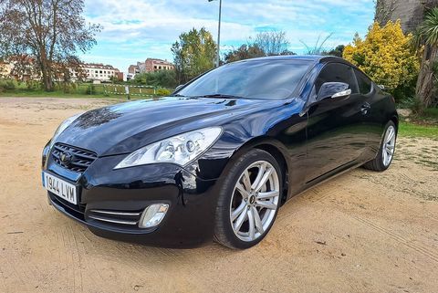 Hyundai Genesis Coup&eacute; 3.8 V6 303 Pack Executive A 2011 occasion 08490 Tordera, Espa&ntilde;a 