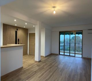  Appartement � vendre 4 pi�ces 83 m�