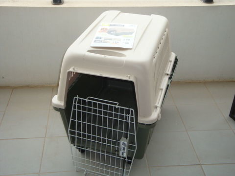 Caisse de transport pour animaux (chien) 100 83250 La londe-les-maures