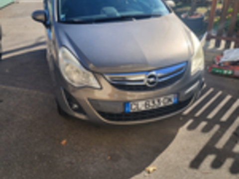 Corsa 1.3 CDTI - 75 ch FAP 150&egrave;me Anniversaire 2012 occasion 42700 Firminy