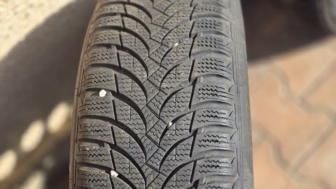 Pi&egrave;ces et &eacute;quipements Voiture Pi&egrave;ces et &eacute;quipements Voiture  occasion Le Cheylas 38570