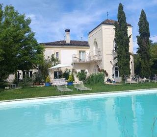  Maison � vendre 14 pi�ces 350 m�