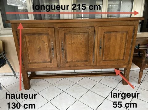 Buffet en bois massif  200 Béville-le-Comte (28)