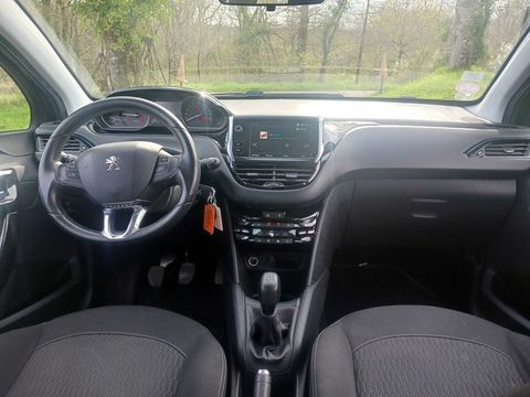 Peugeot 208 1.2 PureTech 82ch BVM5 Style 2017 occasion Montesquieu 47130