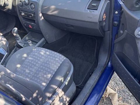 Renault M&eacute;gane II M&eacute;gane 1.4 16V - 98 Authentique 2006 occasion Moult 14370