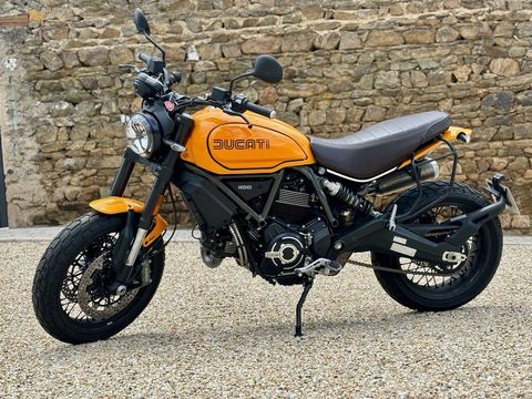 Moto DUCATI 2023 occasion Pierre-B&eacute;nite 69310