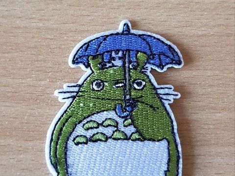 ecusson brodé patch
mon voisin totoro
parapluie 
7x5 cm
4 Carnon Plage (34)