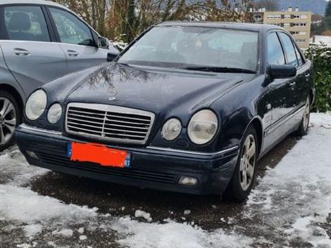 Mercedes Classe E E290 TD Avantgarde 1998 occasion Frouard 54390