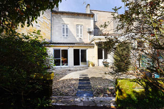  Maison � vendre 8 pi�ces 240 m�