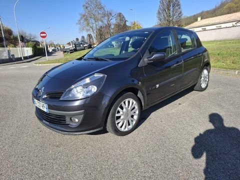 Renault Clio III Clio 1.5 dCi 105 Confort Pack Clim Expression 2005 occasion Roussillon 38150