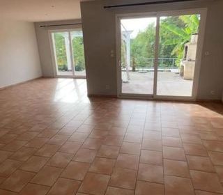  Maison � vendre 8 pi�ces 150 m�