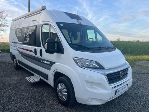 Camping car Camping car 2015 occasion PENGUILY 22510