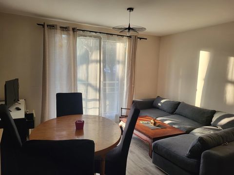   Appartement T3 meubl� 55m2. 
Appartement - 5 pi�ce(s) - 55 m�