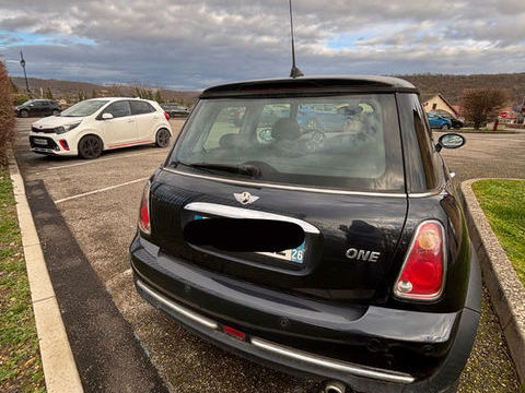Mini One Mini 1.6i - 90 Seven 2006 occasion Cr&eacute;mieu 38460