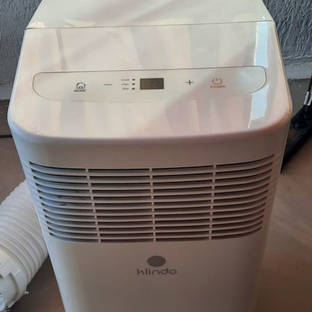 CLIMATISEUR MOBILE Electroménager