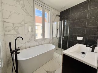  Maison � vendre 6 pi�ces 165 m�