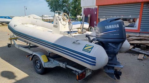 Bateaux &agrave; moteur Pneumatique - Semi-rigide 2006 occasion &Eacute;vreux 27000