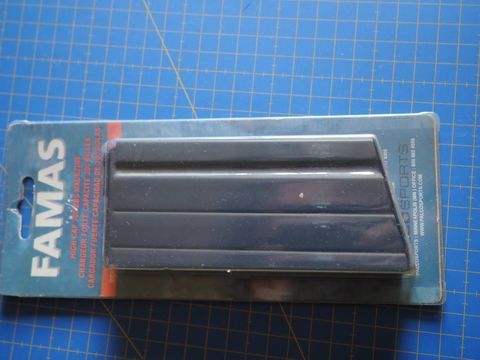 AIRSOFT Chargeur famas cybergun 25 Lunel (34)