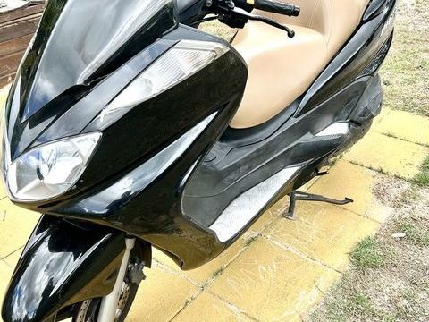 Scooter YAMAHA 2008 occasion &Eacute;guilles 13510