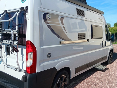 CHAUSSON Camping car 2021 occasion Ga&euml;l 35290