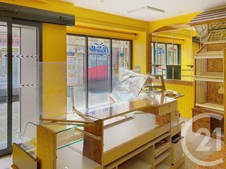  Immeuble � vendre 182 m�