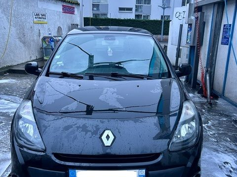 Renault Clio III TomTom Edition 2011 occasion Lyon 69002