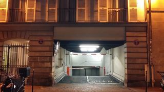  Parking / Garage � louer 10 m�