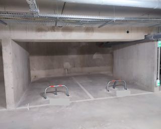  Parking / Garage � louer 12 m�