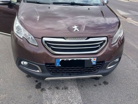 Peugeot 2008 1.6 e-HDi 115ch FAP BVM6 Allure 2014 occasion Orly 94310