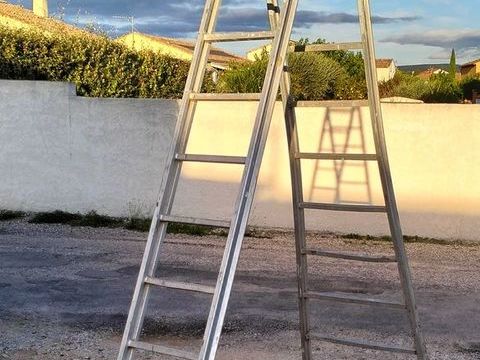 Echelle transformable 2 plans 11 echelons 190 Saint-Jean-de-Fos (34)