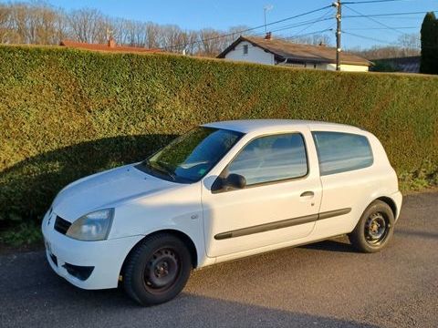 Renault Clio II CLIO SOCIETE 1.5 dCi 60 CAMPUS GENERIQUE 2006 occasion Dole 39100
