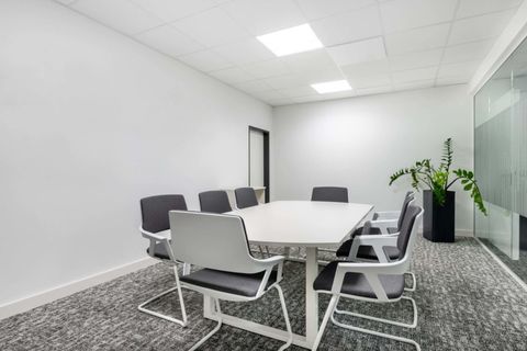 Trouvez un espace de bureau &agrave; Dijon, Marcel Dassault pour 4 personnes o&ugrave; tout est pris en charge  1039 21000 Dijon