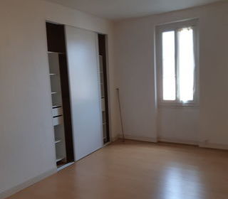  Maison à louer 7 pièces 162 m²